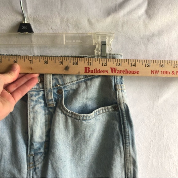 Banana Republic High Rise Baggy Straight Leg Women's/Junior Jeans Size 25/0 - Picture 5 of 6